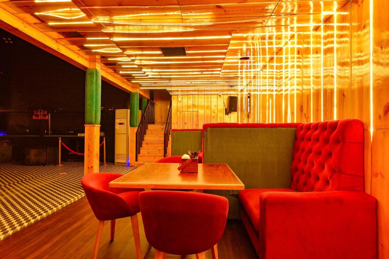Fabhotel Queens Hub ジャイプール エクステリア 写真